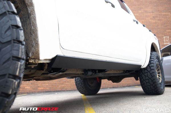 Nomad Power Side Steps - Mitsubishi Triton Mr