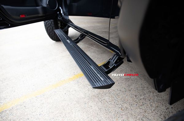 Nomad Power Side Steps - Mitsubishi Triton Mr